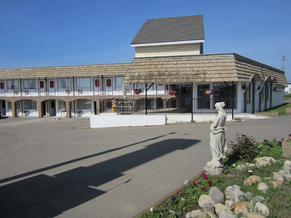 Peace Villa Motel Доусън Крийк Екстериор снимка